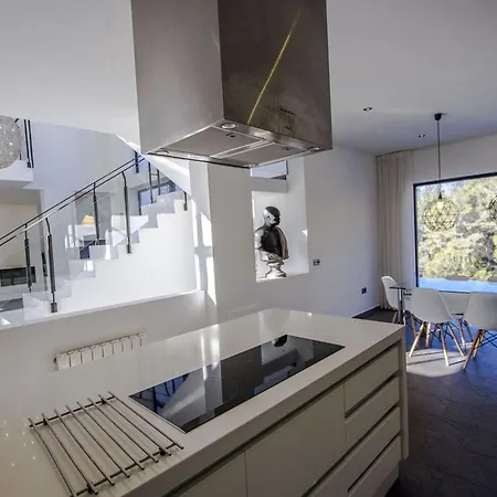 Villa Architect Modern Design In Sitges Hills